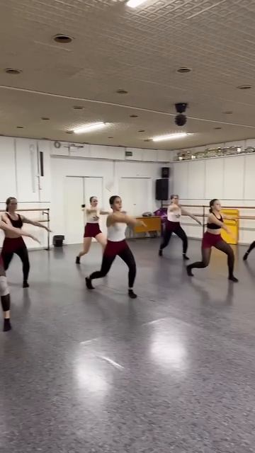 Вращения для старшей группы смотреть онлайн