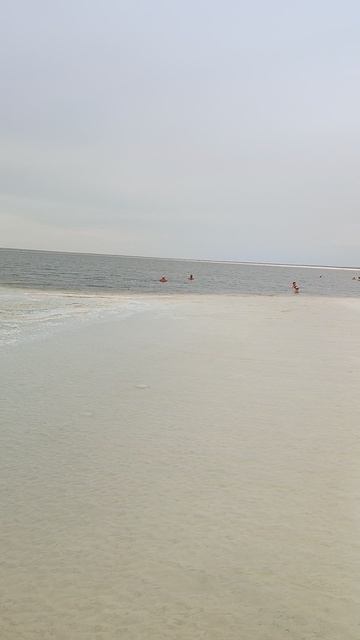 Соленое озеро Баскунчак