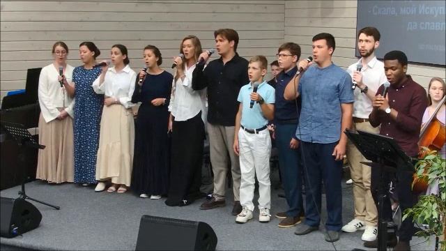 У Иисуса стол накрыт смотреть онлайн