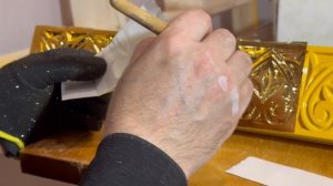 Золочение орнаментальной резьбы суперпоталью