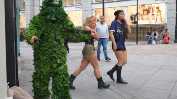 This is too crazy Bushman Prank