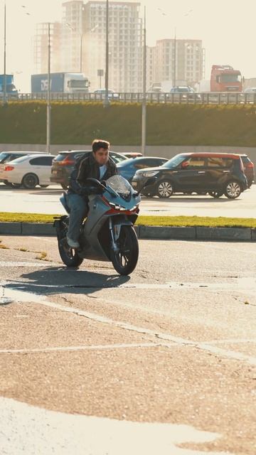 Электробайк со звуком ДВС? смотреть онлайн