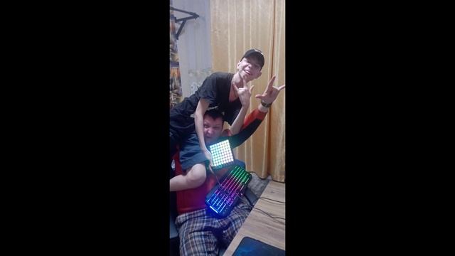 Безумный Макс смотреть онлайн