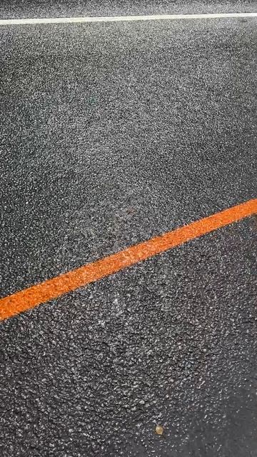 Белый, желтый, оранжевый, графит