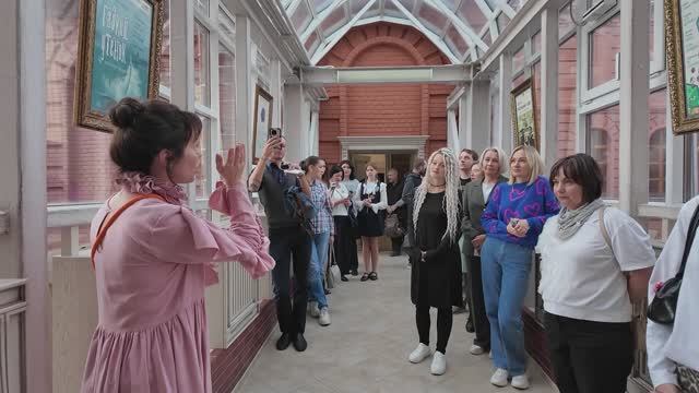 Впервые в Старом Осколе провели аудиоспектакль-променад смотреть онлайн