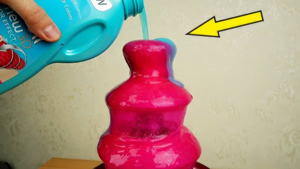 Что если залить Клей и Перволь в шоколадный фонтан? Выйдет лизун?