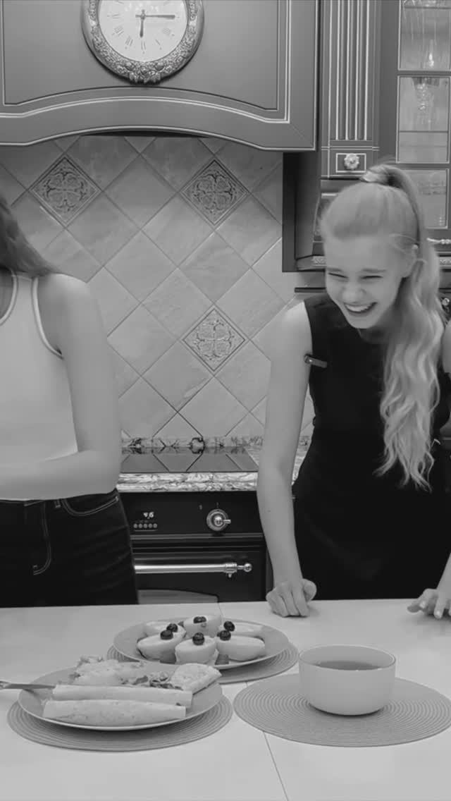 А Вы тоже суп вилкой кушаете? смотреть онлайн