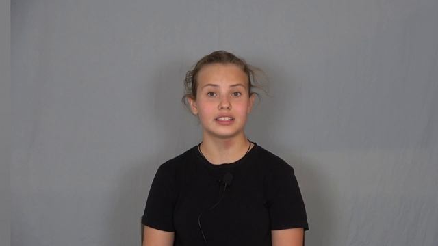 Стихотворение «Мальчишка» Константин Ваншенкин. Читает Полина Козидубова. смотреть онлайн