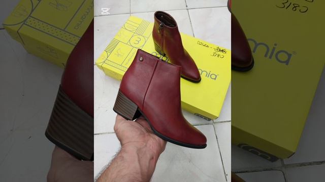 Wholesale Shoes Supplier | Premium Leather Collection 2025