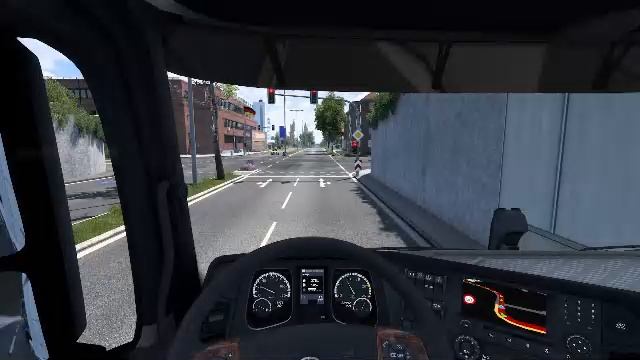 Дальнобой по Европе: Внутри маршрута, вне суеты 🚛🛤️🕊️ смотреть онлайн