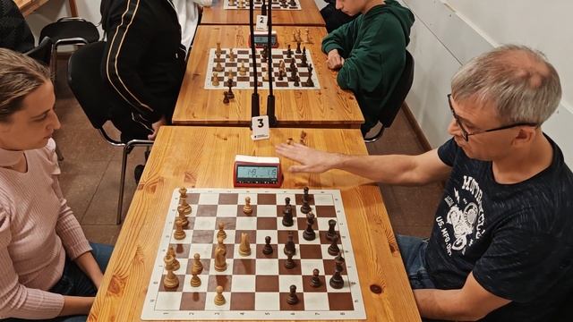 Сухарева Евгения (WFM 2079) - Котенко Павел (IM 2095)