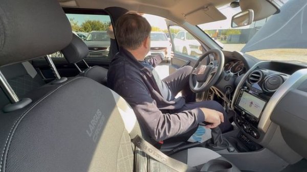 СЕЙЧАС САМОЕ ВРЕМЯ БРАТЬ ЛАРГУС КРОСС! Купили по сочной цене 7-местный LADA LARGUS CROSS 2025