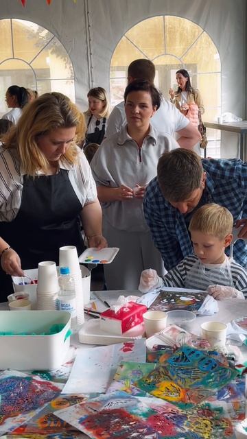 Выездной мастер-класс «Роспись футболок» от студии Задело в Санкт-Петербурге