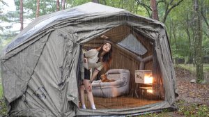 Соло-кемпинг под проливным дождём весь день / Уютная атмосфера / ASMR звуки дождя