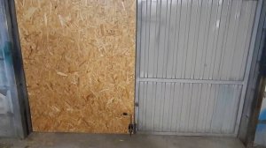 Утепление ворот гаража пеноплексом и ОСБ листами своими руками.