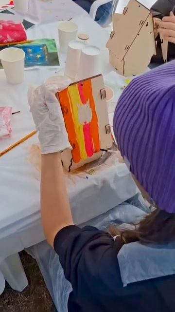 Выездной мастер-класс «Роспись скворечника» от студии Задело в Санкт-Петербурге