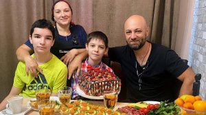 Влог. День Рождения ЦЫГАНЁНКА. Приготовила ПРАЗДНИЧНЫЙ ТОРТ.