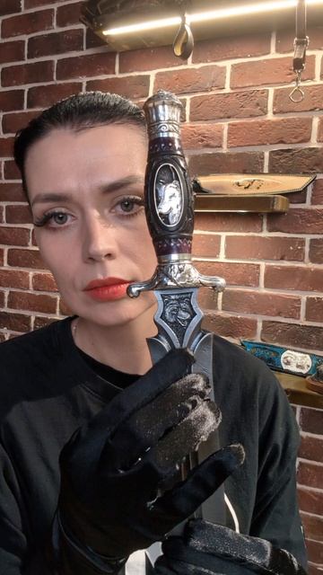 Авторский кинжал "Медведь". смотреть онлайн