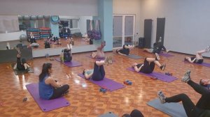 ГРУППОВАЯ ТРЕНИРОВКА ABS \ УПРАЖНЕНИЯ НА СПИНУ \ УПРАЖНЕНИЯ НА ПРЕСС \ РАСТЯЖКА