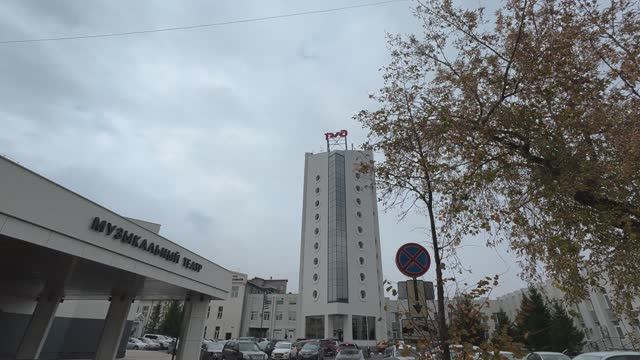 проспект Мира, Красноярск 06.10.2025г. в районе театра муз. комедии смотреть онлайн