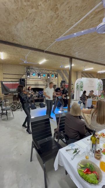 Сходил на свадьбу, первый раз попался классный ведущий