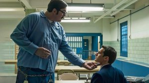 Агенты ФБР общаются с СЕРИЙНЫМИ УБИЙЦАМИ в тюрьмах, чтобы понять КАК ОНИ МЫСЛЯТ [пересказ]