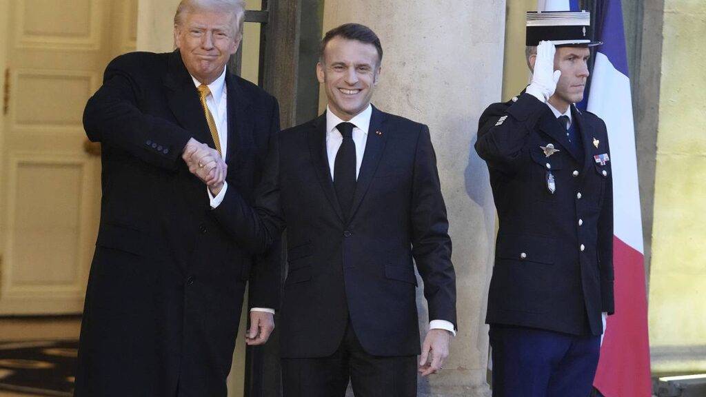 NetEase Китай: Трамп бросил Украину, как уродливую подружку, а Европу подвесил на крючок. смотреть онлайн