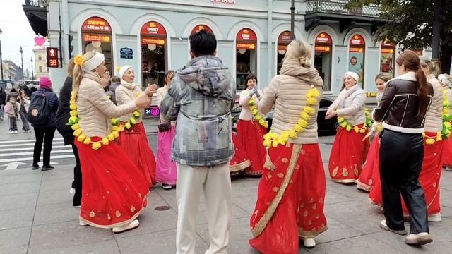 ХАРИ КРИШНА смотреть онлайн