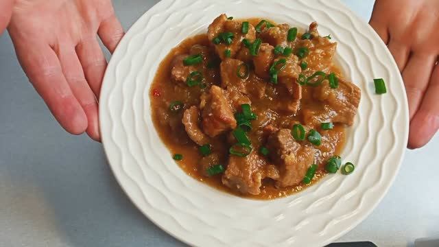 Свинина тушеная по особому рецепту Просто Вкусно смотреть онлайн