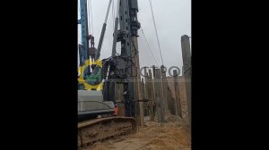 Сваебой в работе: Забивка свай установками КБУРГ на острове Сахалин
