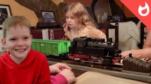 На иволге в кафе с паровозиками