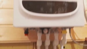 Подключил настенный двухконтурный газовый котёл к отоплению .