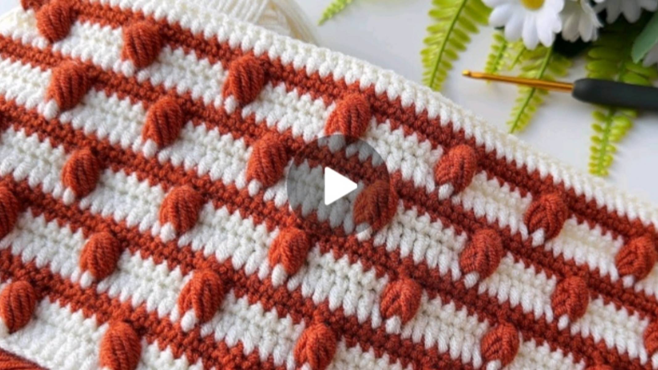 Узор крючком 🙂 #всевжизнисвязано #вязаниекрючком смотреть онлайн