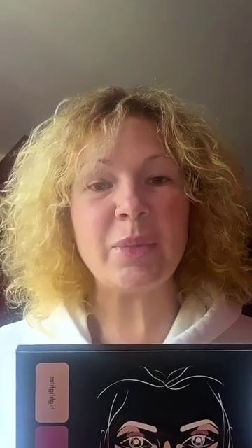 Друзья, мы с испанской косметической компанией @ninelle_cosmetics из Барселоны проводим конкурс