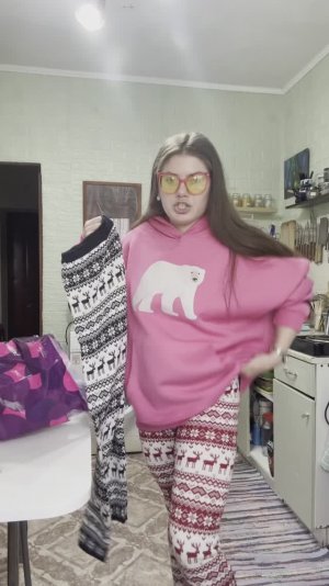 РАСПАКОВКА ШМОТА ДЕГУСТАЦИЯ ПРОДУКТОВ