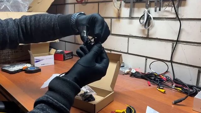 Камера заднего вида AHD 1080 с держателем смотреть онлайн