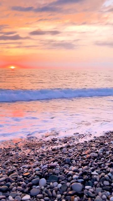 Манящий морской закат из Абхазии в начале октября 2025 года смотреть онлайн