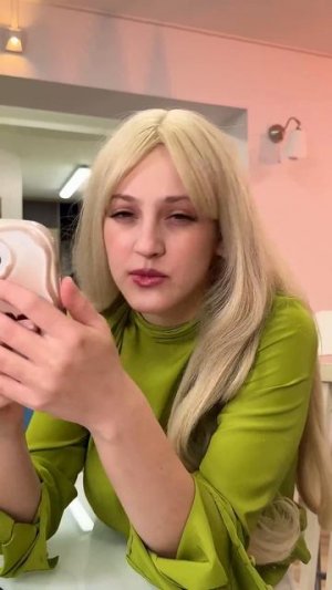 Когда она фотошопит свои фотки