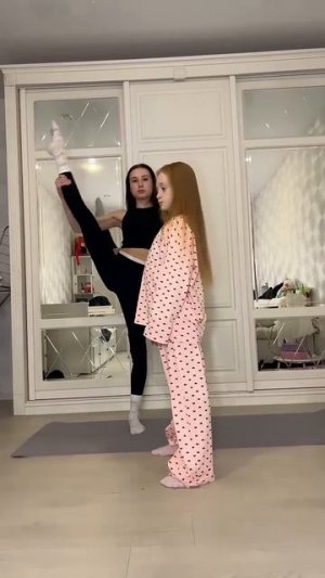 тренд с сестрой #гимнастическийтренд