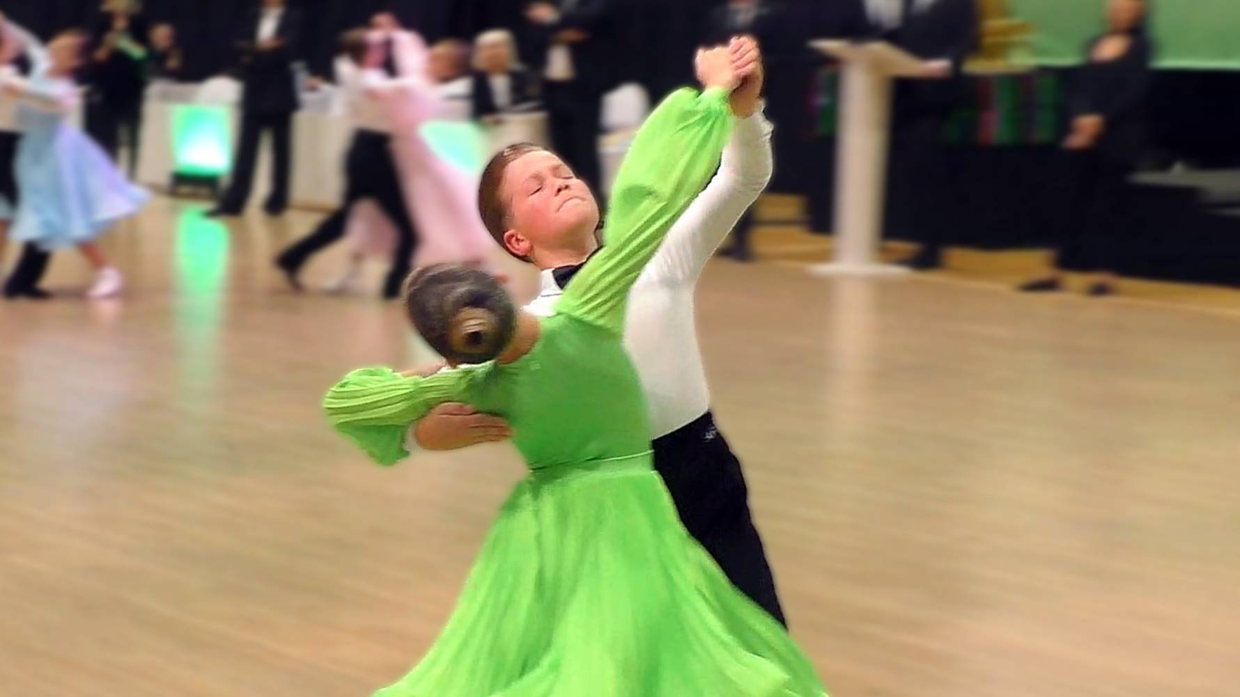 Дети 2 - Open St 1/2: медленный вальс, танго, венский вальс, квикстеп. BDA Open Festival 2025 смотреть онлайн