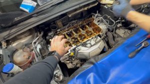 Ситроен дымит, масло жрет , замена маслосъемных колпачков на моторе EP6- стандартное решение!