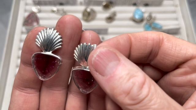 МАЛИНОВЫЙ РАССВЕТ 🌺 08.10.2025 смотреть онлайн