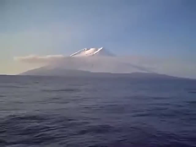 ОСТРОВ АТЛАСОВА. ВУЛКАН АЛАИД смотреть онлайн