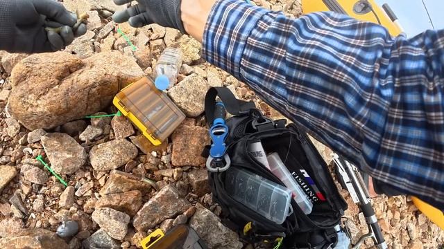 Ловим хищника в море на резиновой лодке. #рыбалка #fishing #낚시 #automobile #кино