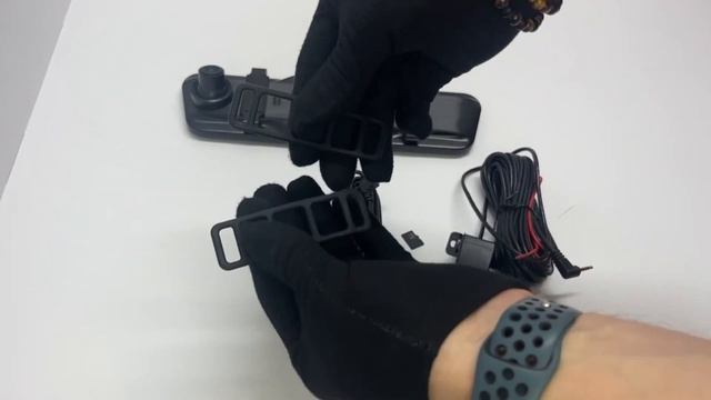 Зеркало заднего вида со встроенным регистратором BW-MIR 1080р + задняя камера 720p смотреть онлайн