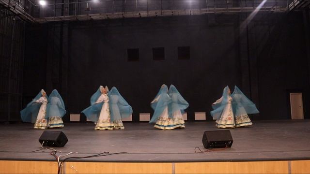 Гляжу в озёра синие смотреть онлайн