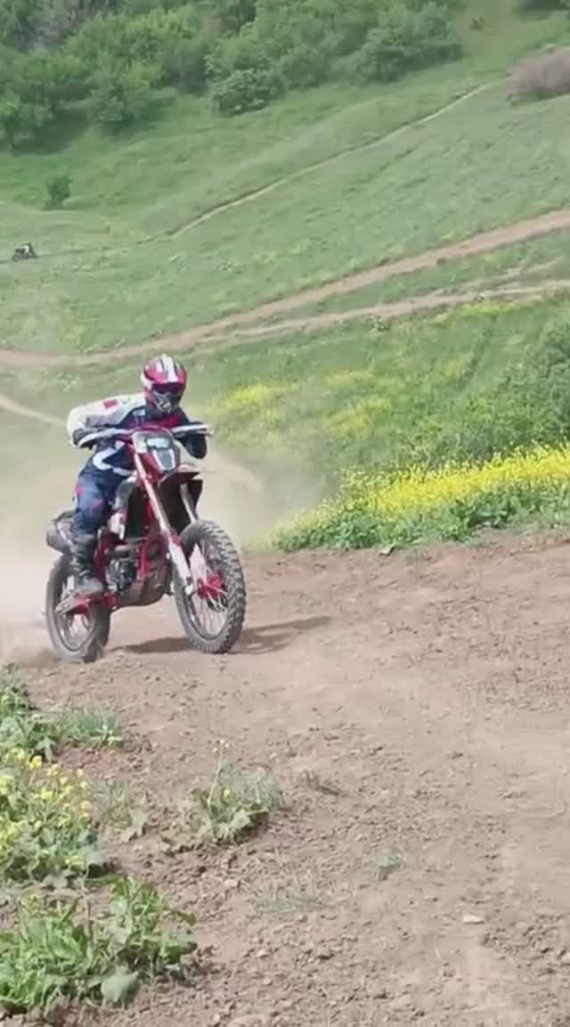 2025_05_08_18_53_IMG_1071 смотреть онлайн