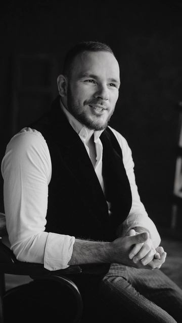 ТВОИ СЛЕДЫ — GURUDE (Р. Ивакин) Рояль — А. Гончарова. Слова: Е.  Евтушенко/ Музыка:  А.  Бабаджанян