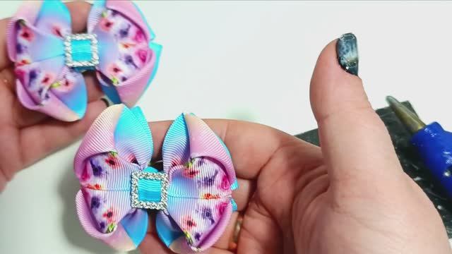 МК необычные и очень красивые банты из принта камелии 😍

Мастер класс бантиков
