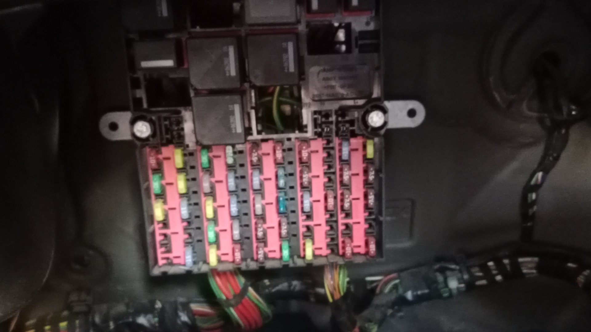 Форд фьюжин, где находится блок предохранителей , предохранитель прикуривателя. смотреть онлайн